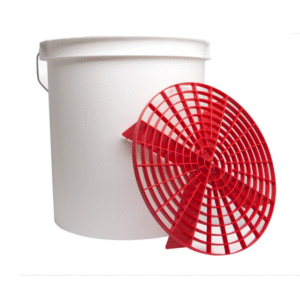 Wash Bucket with Sand and Grit Guard